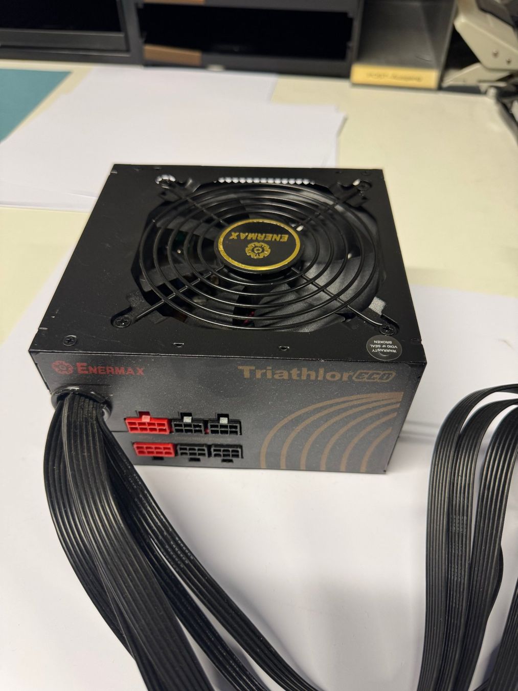 PCs: Enermax Eco 450W Netzteil – Gebraucht aus Frauenfeld von cinque