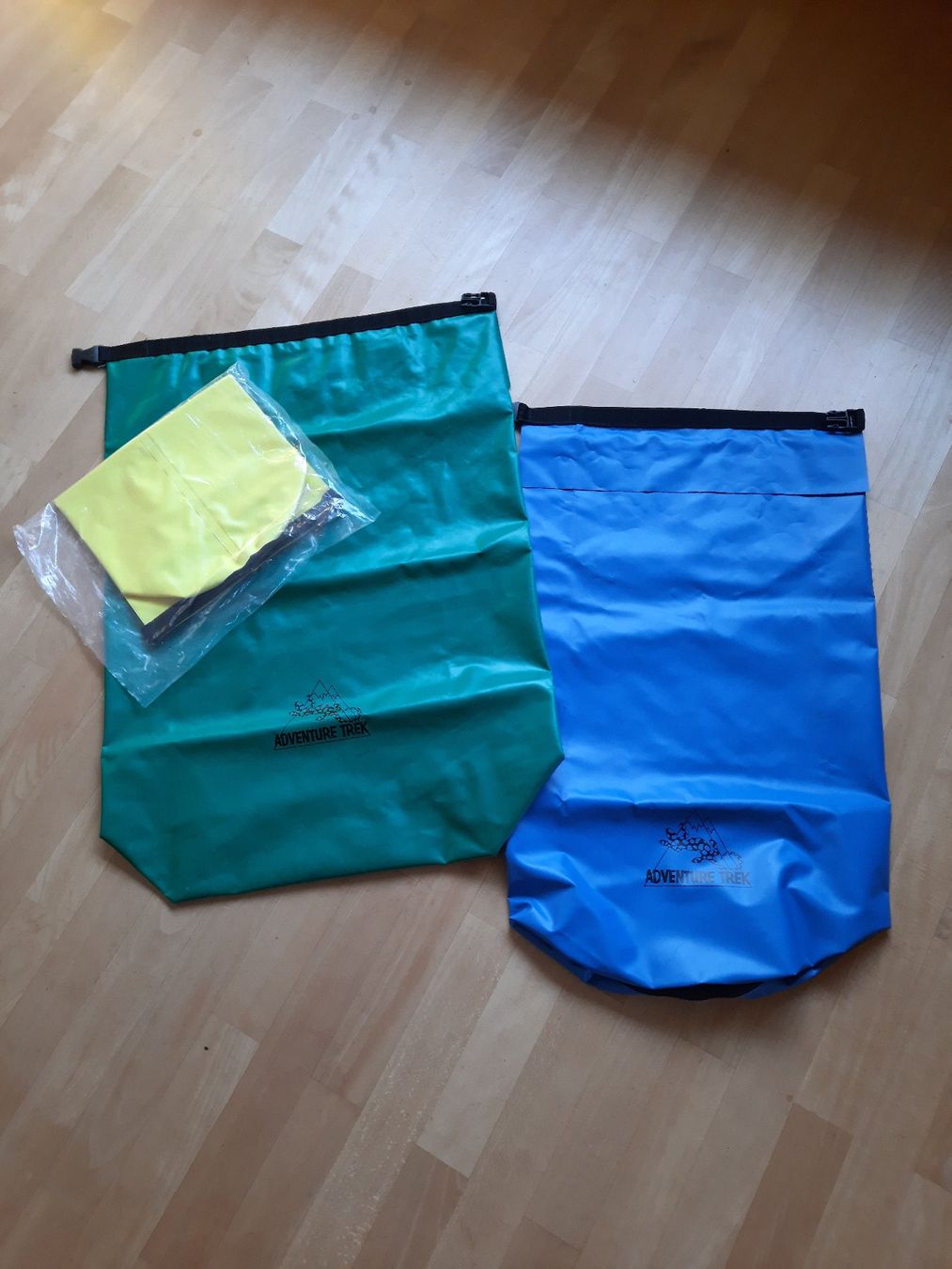 Borse: 3 Adventure Trek Packsäcke – Usato da Wädenswil venduto da Krauser