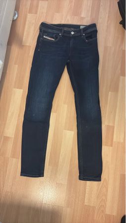 DIESEL Jeans Herren Slim Grösse 32/32 dunkelblau