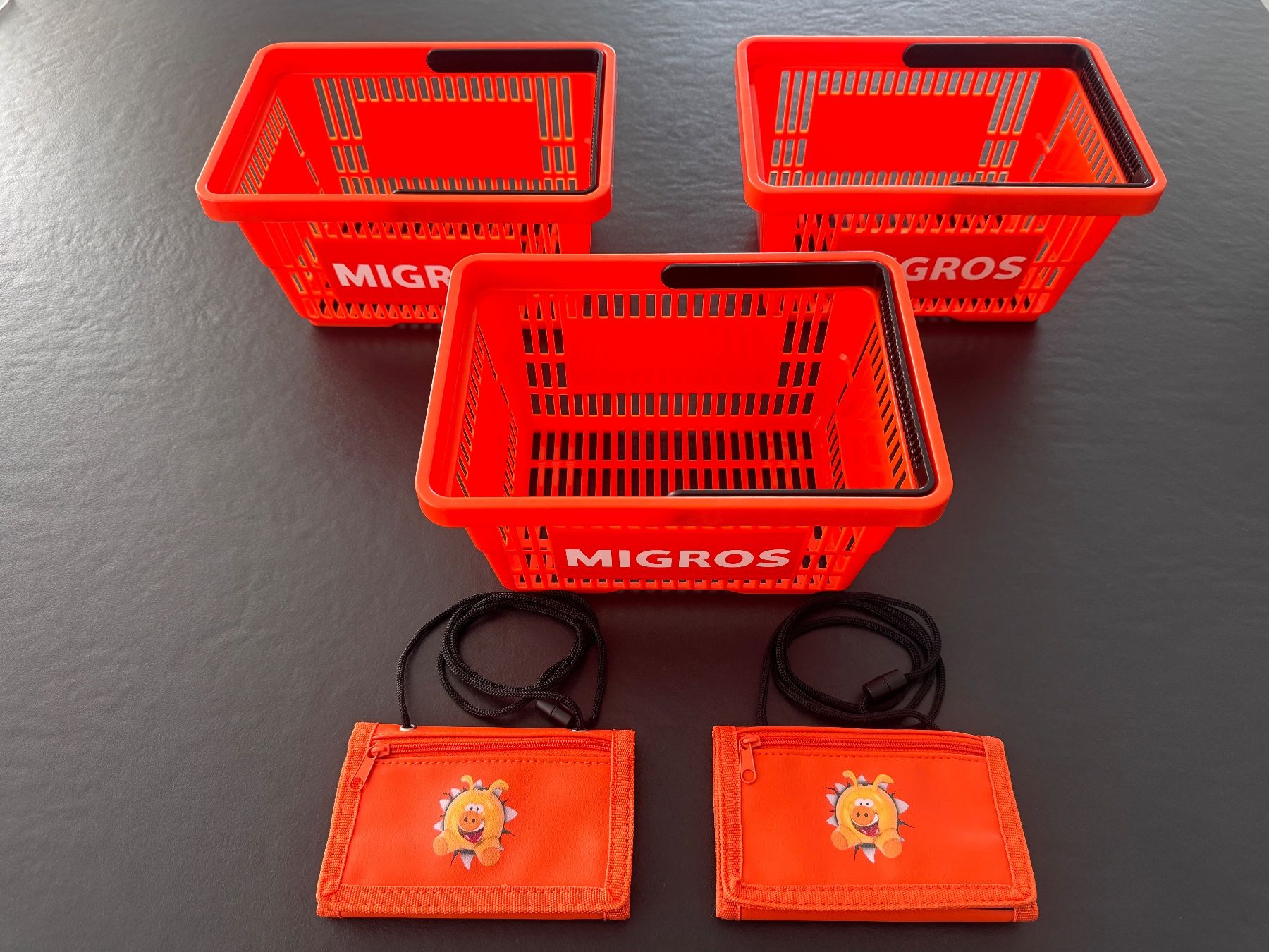 Giocattoli: Kinder Migros Einkaufskorb 3 Stk. – Nuovo e nell'imballaggio originale da Zollikon venduto da Krenapf 1