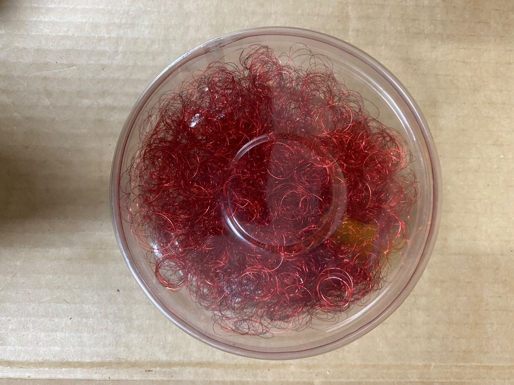 Alle Dekorationen: Bastelmaterial Engelshaar rot – Neu (gemäss Beschreibung) aus Eschlikon TG von ArtRec
