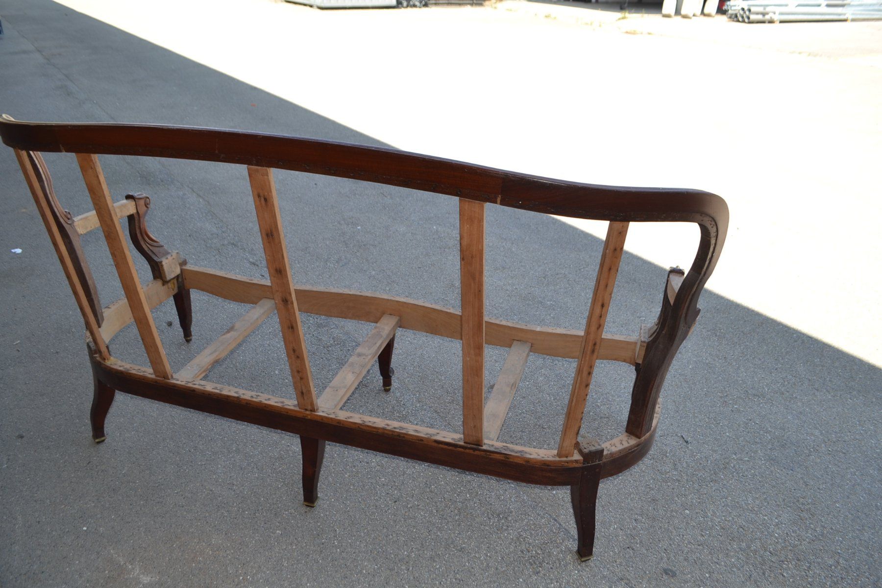 Sofas: Antikes Sofa Holzgestell – Gebraucht aus Wil SG von Athi 5