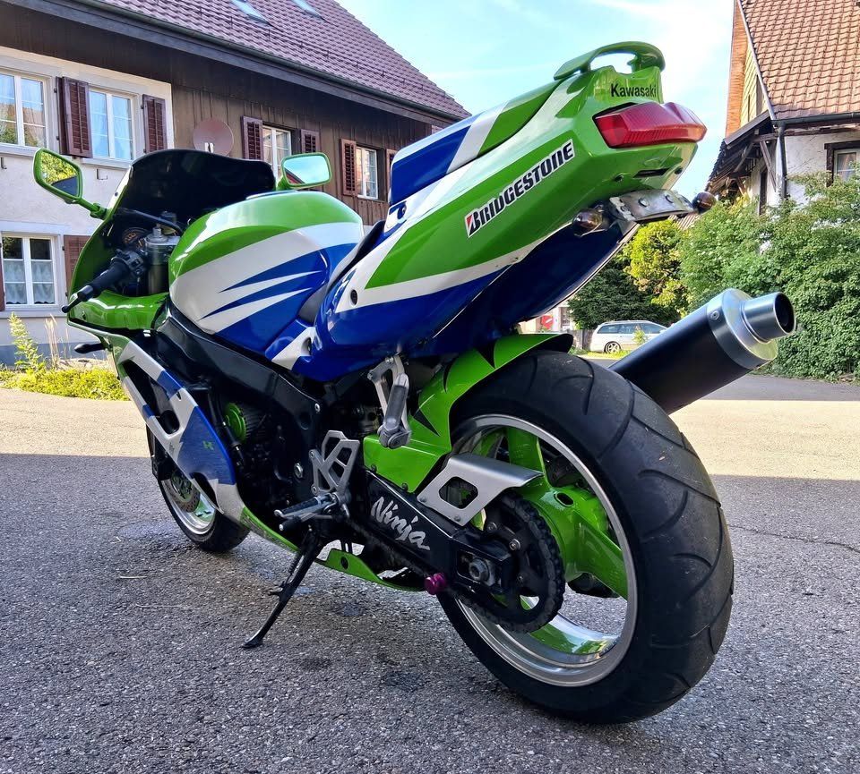 Kawasaki Strada: Kawasaki ninja zxr 750 – Usato da Schönenwerd venduto da huszti1018 3