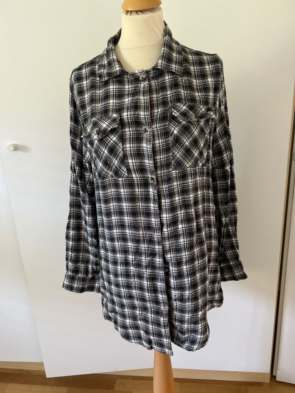 H&M Camicette: Long Shirt Gr.M – Usato da Feuerthalen venduto da Anna_Swift