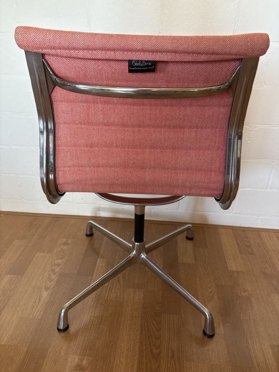 Vitra Chaises: Vitra Eames Alu Chair – D'occasion à Basel par magnummarine 3