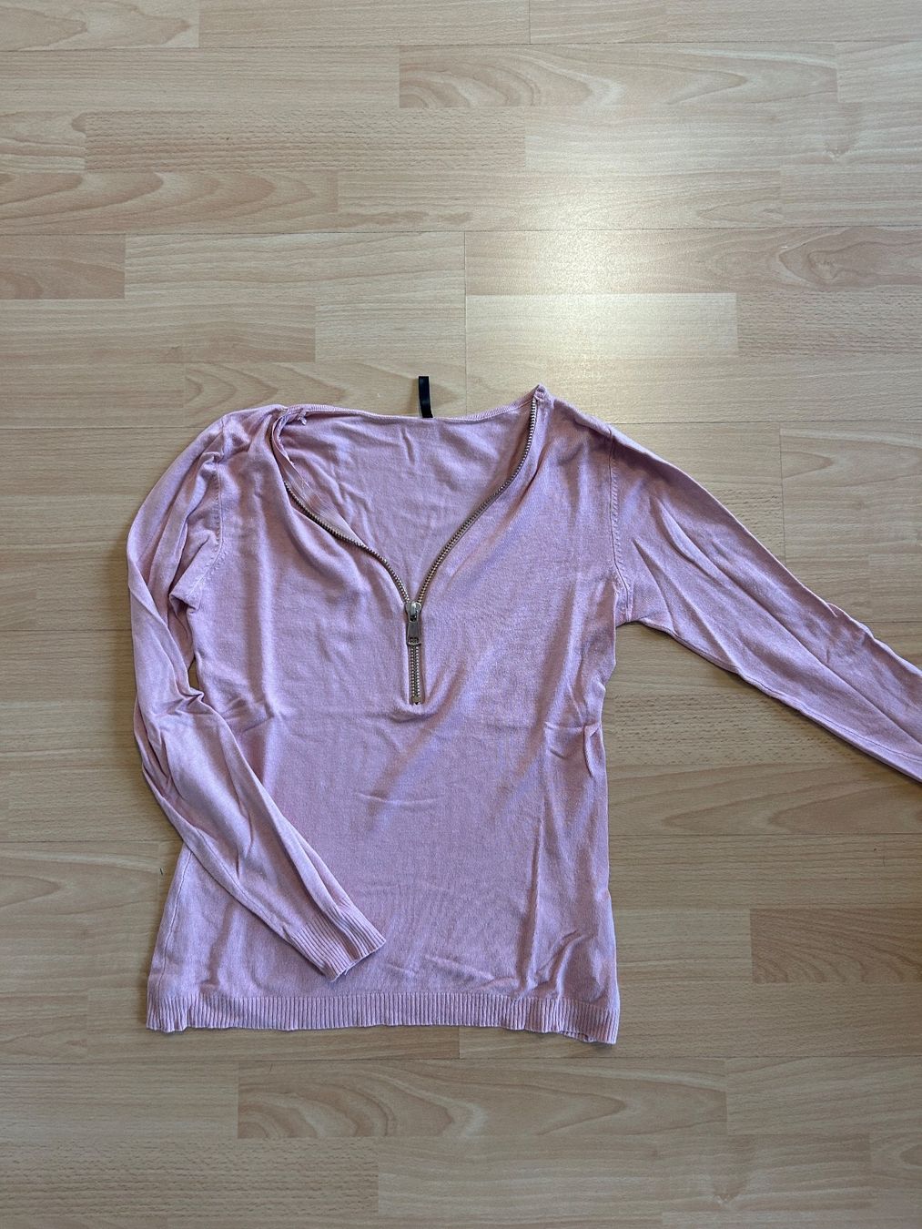 Maglioni & Felpe: Pullover mit silbernem Reissverschluss Grösse L – Usato da Biel/Bienne venduto da SandraDG