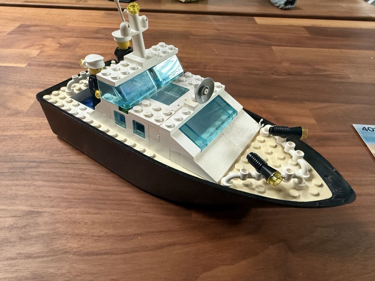 Lego Jeux de construction: LEGO 4010 Police Boot mit Anleitung – D'occasion à Oberurnen par Lamaico 1