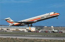 Schöne Ansichtkarte Aviatik MADDOG X MD-82 AERO LLOYD start