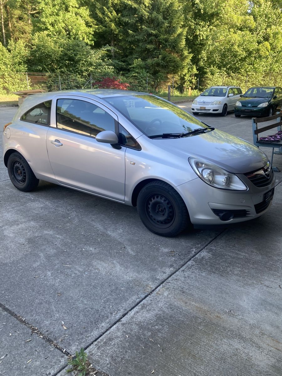 Opel Autos: Opel CORSA D – Defekt aus Balterswil von Lichtarbeiter 2