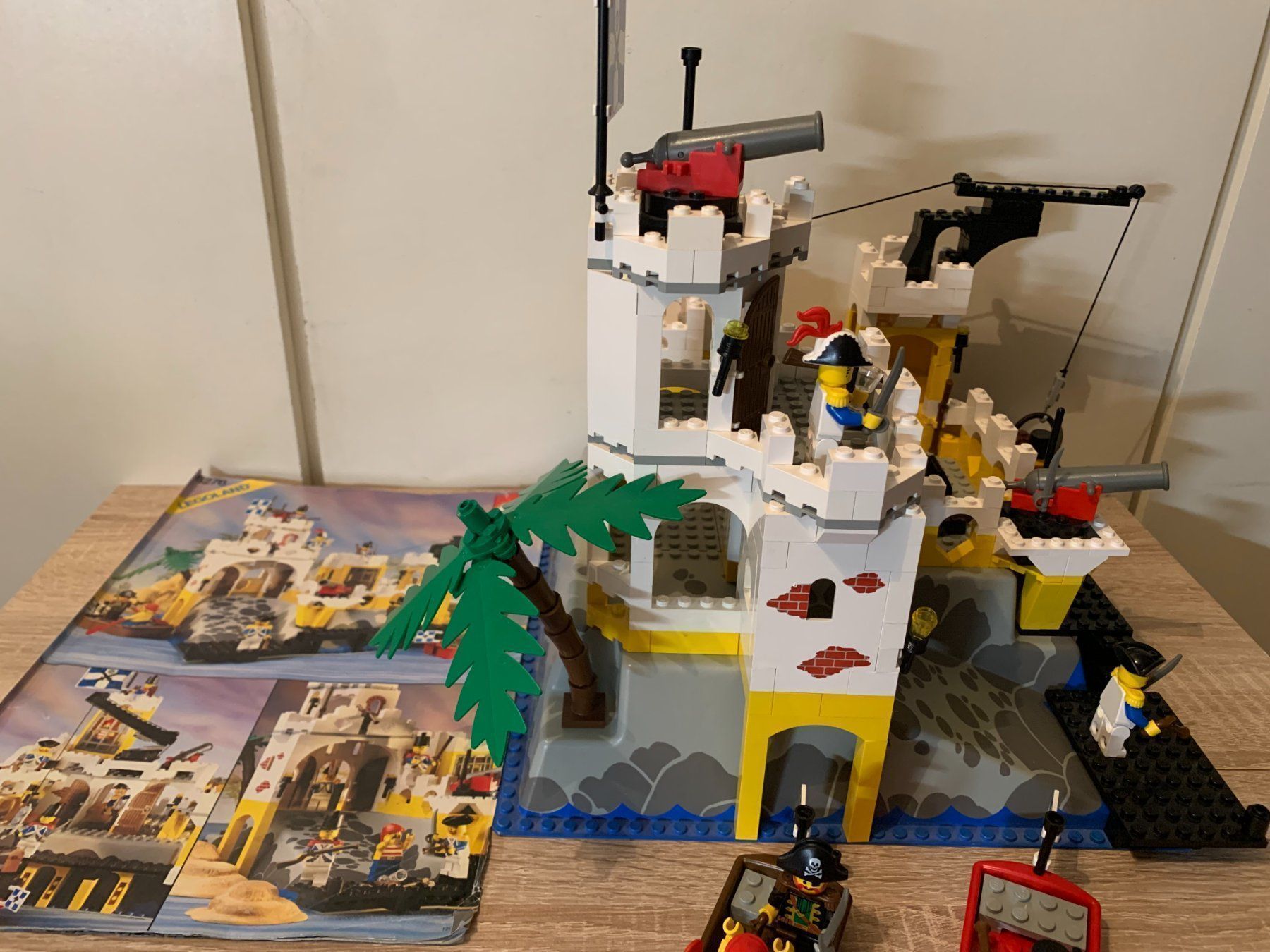 Lego Kit di costruzioni: LEGO Piraten 6276 Eldorado Fortress – Usato da Basel venduto da Don-Angel 1