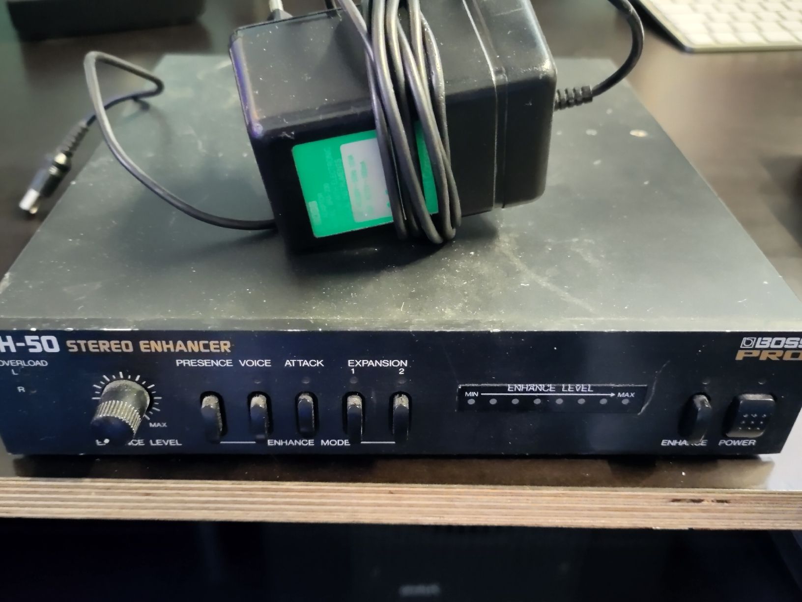 Boss Strumenti musicali: Boss EH-50 Stereo Enhancer - mit Original Netzteil – Usato da Zürich venduto da Soushimusik
