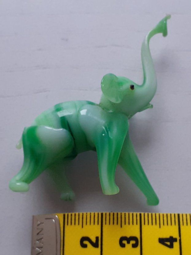 Murano Statuette: Glastier Murano grüner Elefant – Usato da Mörschwil venduto da lindaswunderkiste 7
