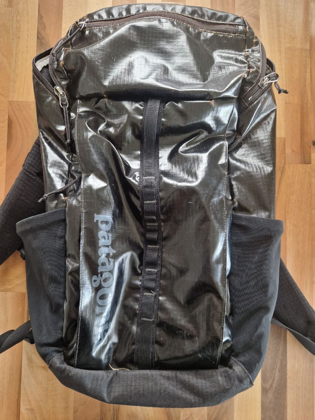 Patagonia Zaini: Patagonia Rucksack 25L – Usato da Lyss venduto da katelisa