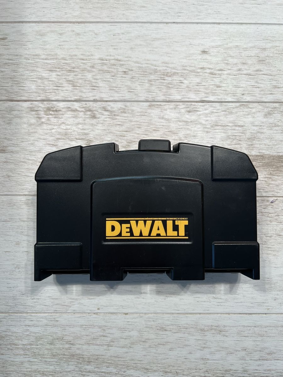 Toutes les machines: DEWALT Oberfräse DW 615 – D'occasion à Huttwil par luk_9tdh 7