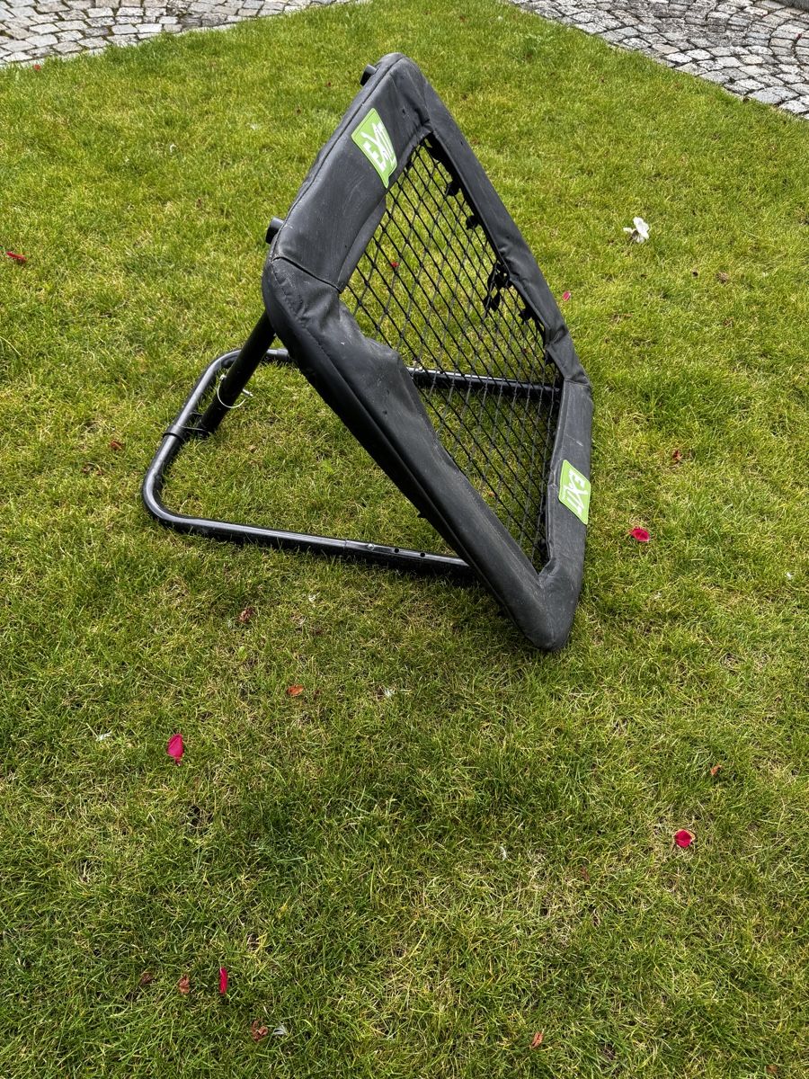 Jouets: Kickback Rebounder – D'occasion à Urswil par roli-4384 1