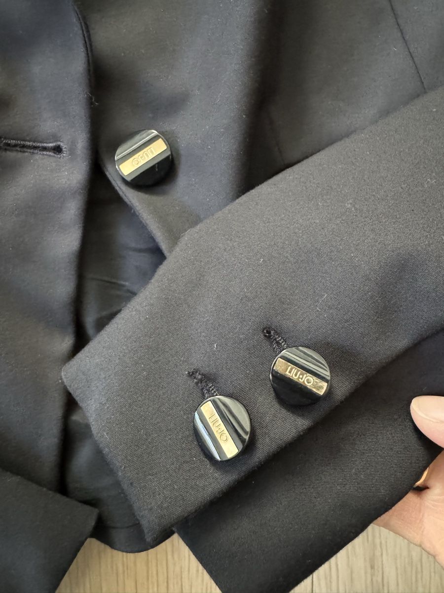 Liu Jo Giacche: Blazer Liu Jo gr 44 – Usato da Bünzen venduto da Magdalena.K 3