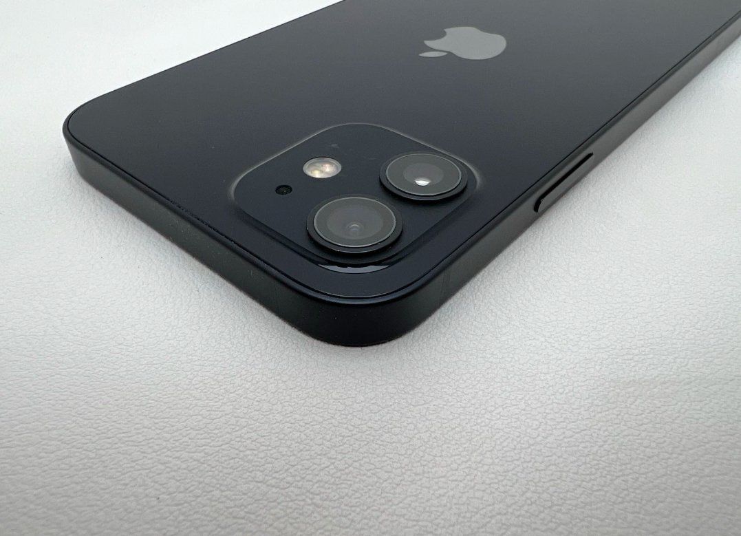 Apple Telefoni cellulari / Smartphones: iPhone 12 (256GB) Akku 99% – Usato da Luzern venduto da Waince786 2