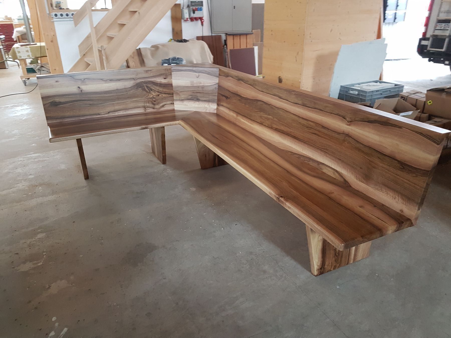 Tische: Tisch mit Eckbank – Neu (gemäss Beschreibung) aus Wuppenau von Holzmann1 5