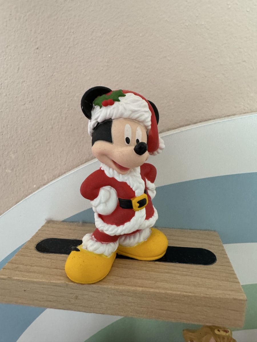 Disney Figuren: Mickys grosses Weihnachtsfest – Gebraucht aus Baar von dan_8967