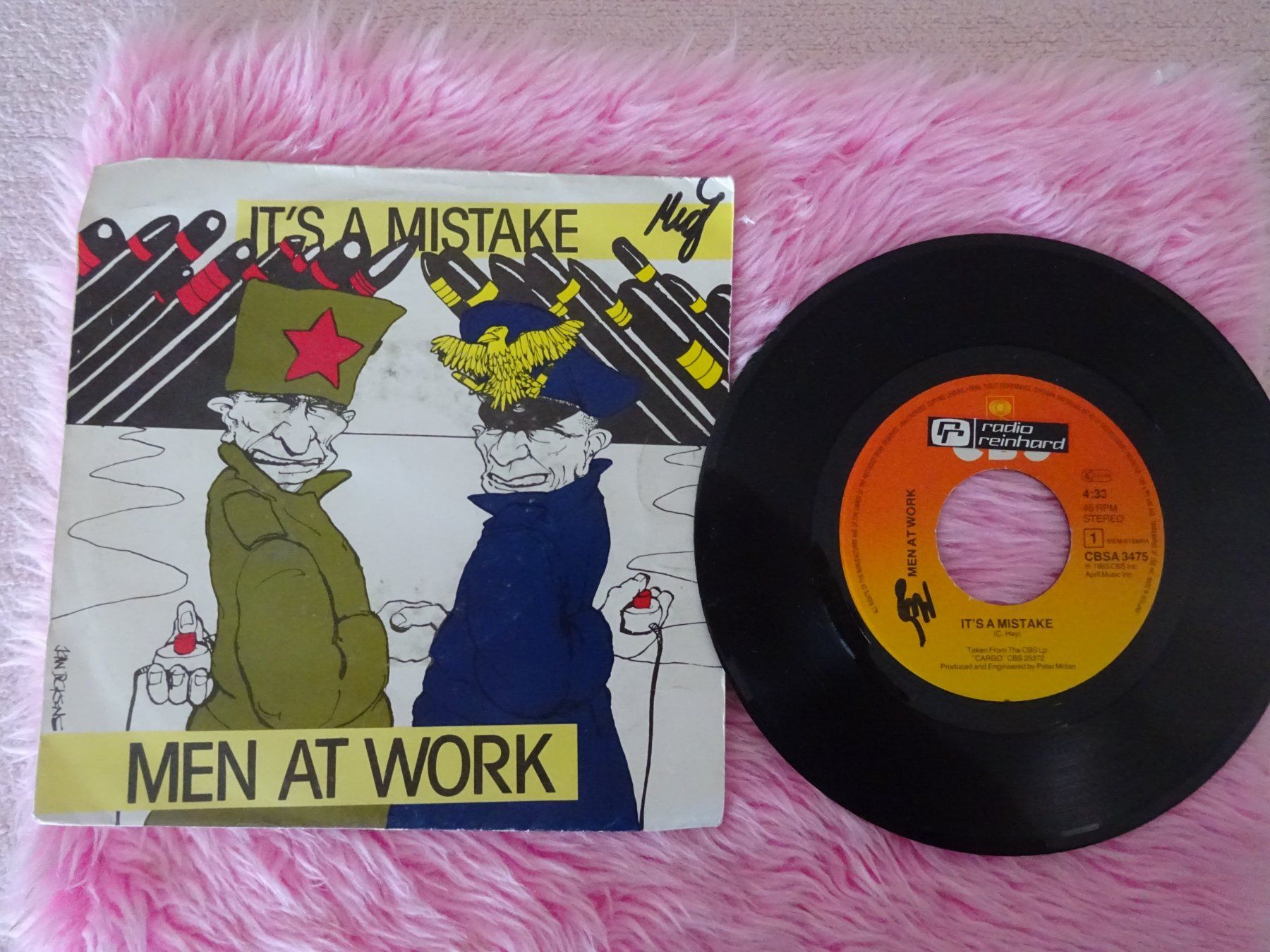 Dischi in vinile: MEN AT WORK ** DOWN UNDER ** IT'S A MISTAKE ** EXCELLENT – Usato da Luzern venduto da xrayspex99 2