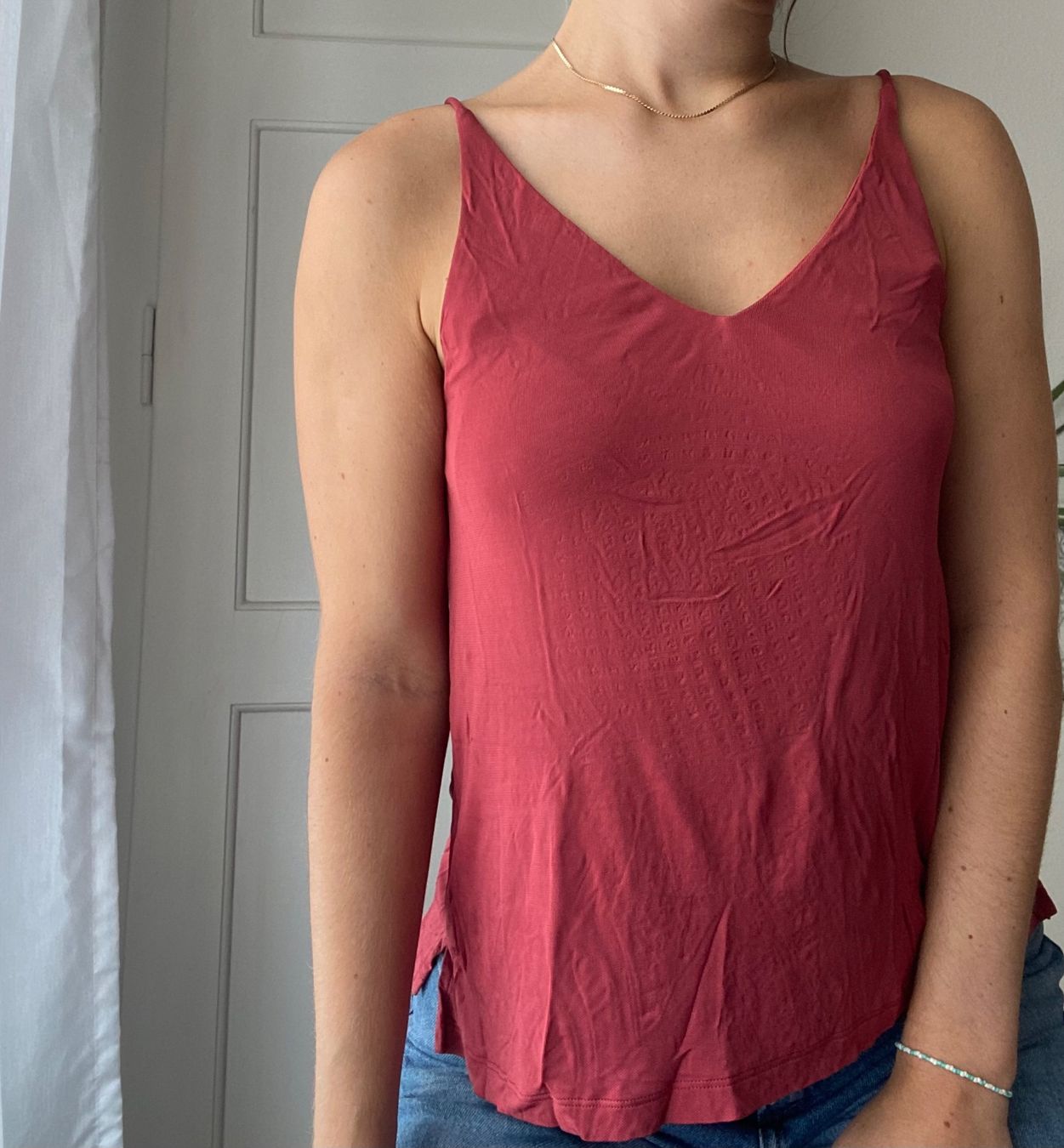 H&M Top: Hellrotes Spaghetti-Top – Usato da Bern venduto da Lisa_Joy 1
