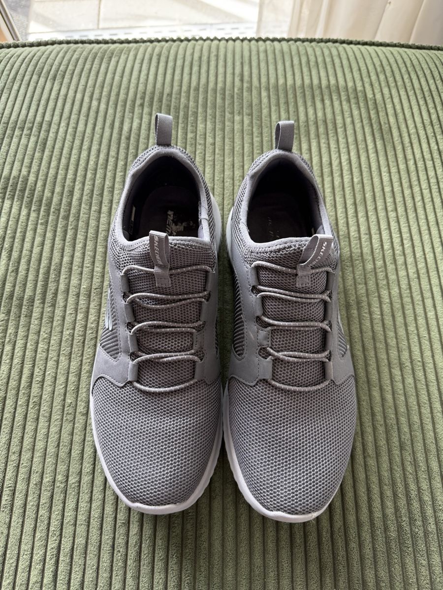 Skechers Scarpe da uomo: skechers (44) – Usato da Freidorf TG venduto da driftingforthrifting
