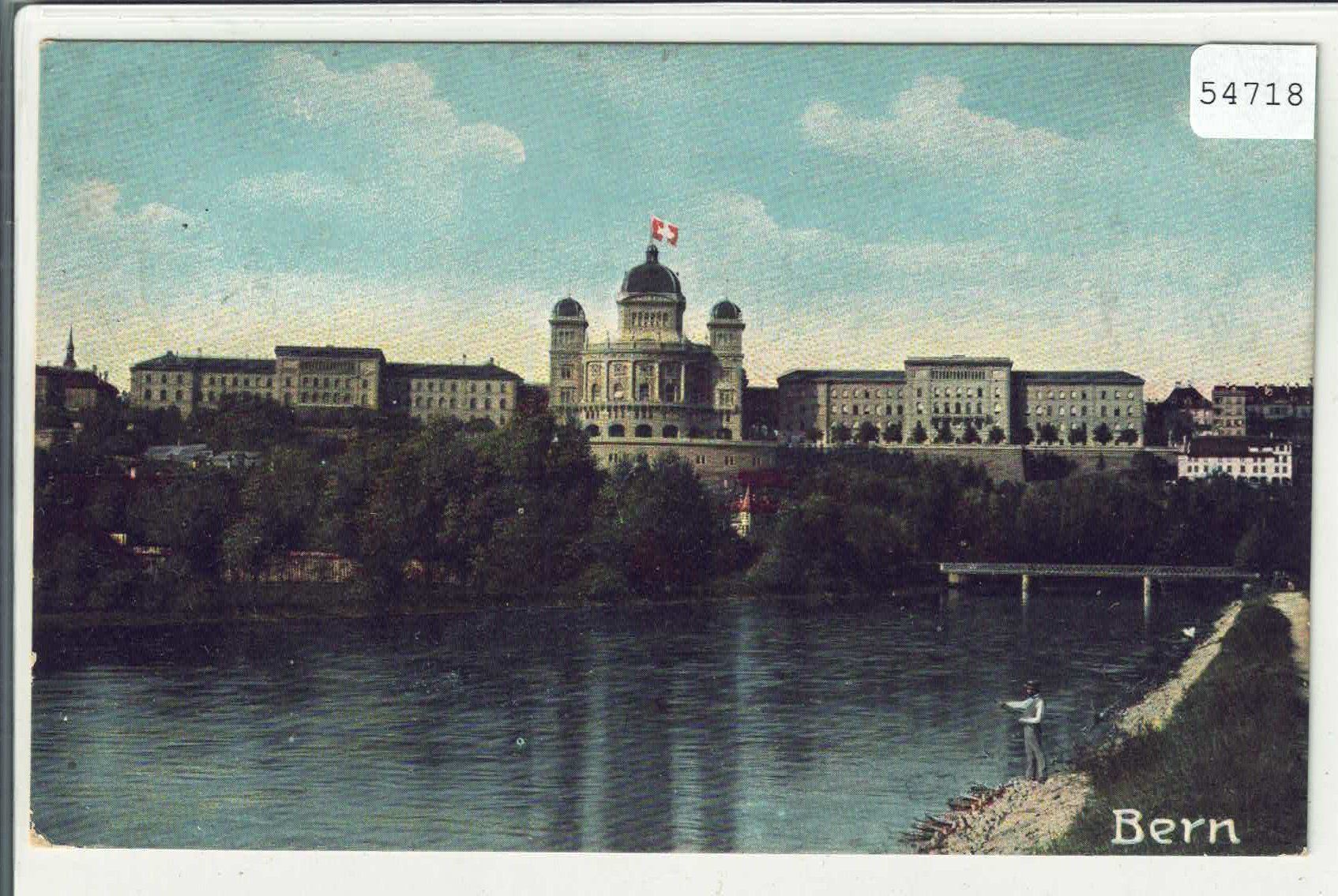 Cartoline postali: Bern - Bundeshaus mit Aare - Fischer – Usato da Ettingen venduto da Kartenplanet