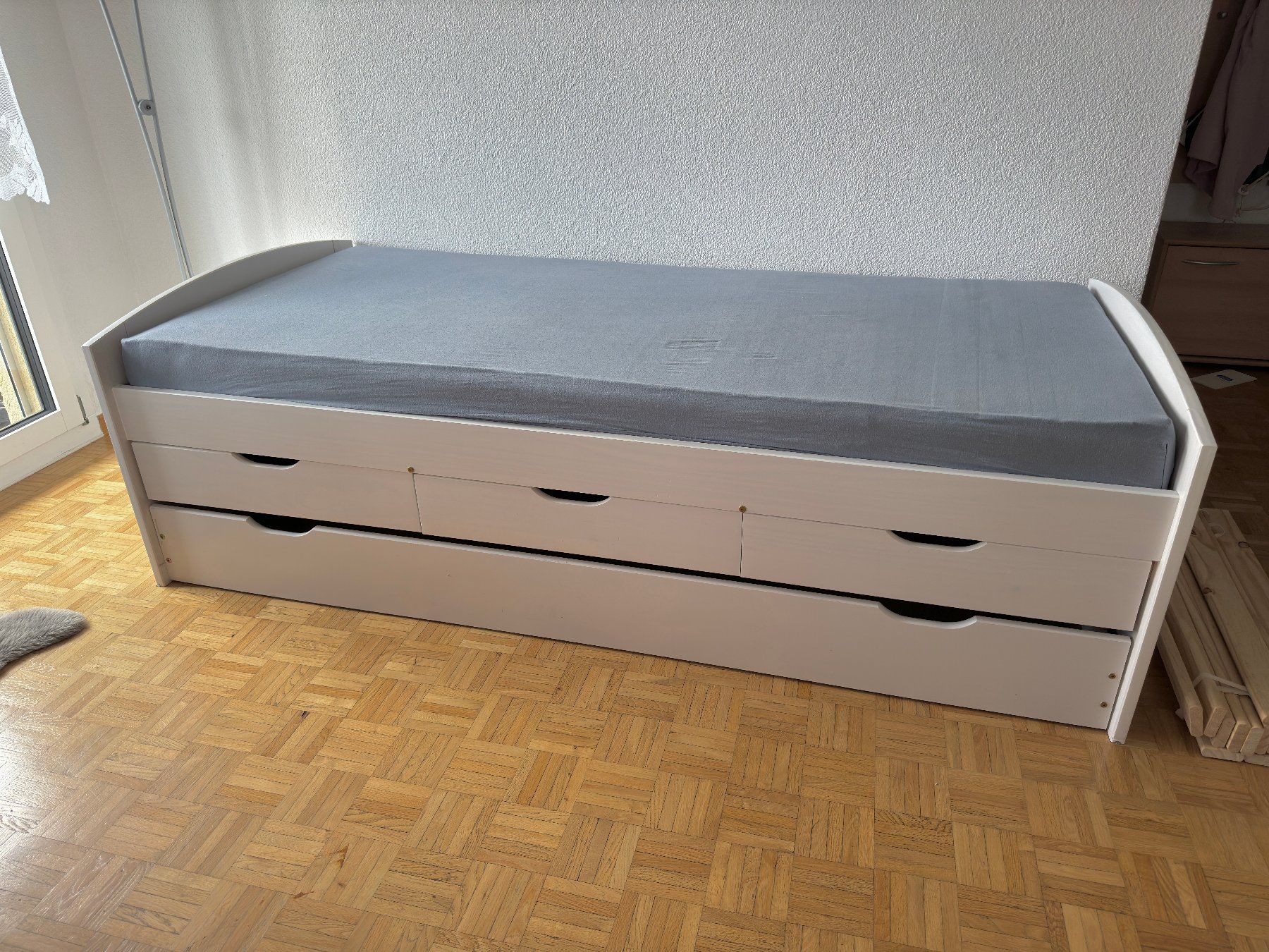 Letti: Bett Lina weiss – Usato da Dübendorf venduto da murko4 1