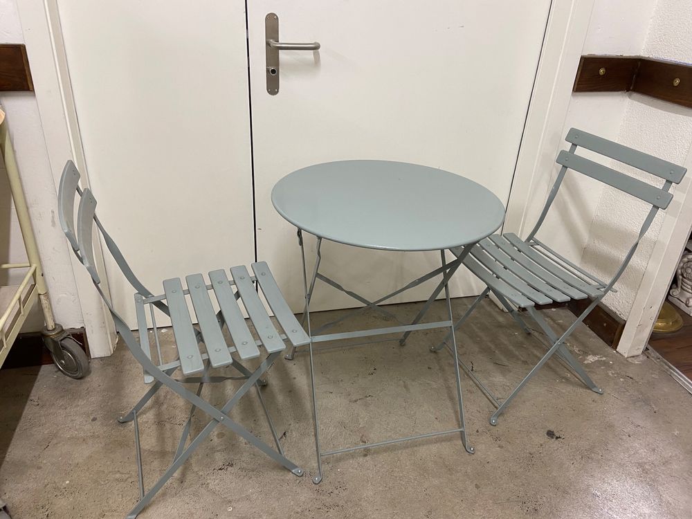 BALKON TISCH UND STÜHLE KLAPPBAR AUS METALL Kaufen auf Ricardo