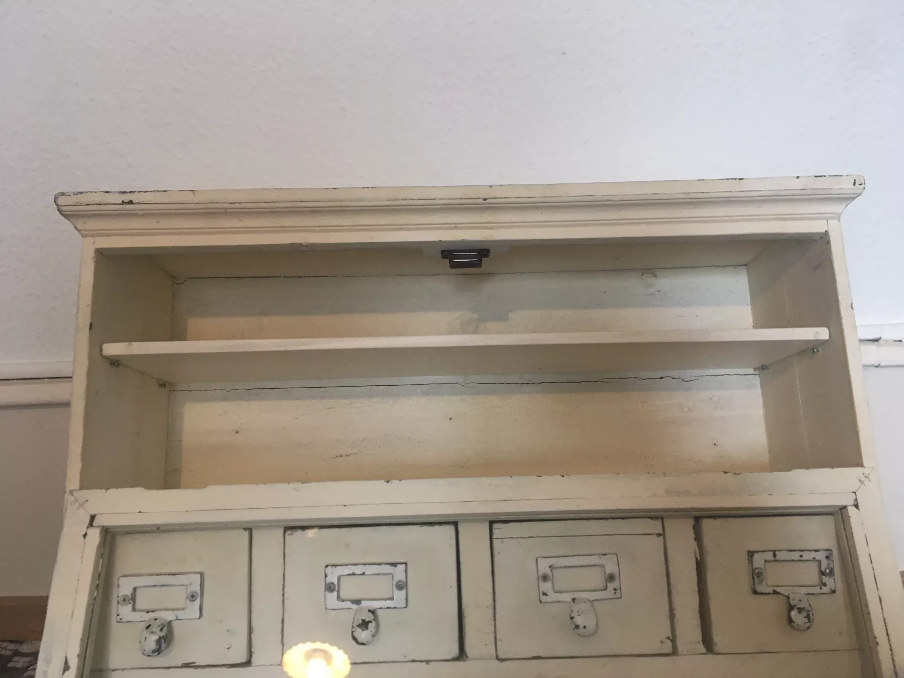 Vitrinen: Hängevitrine – Gebraucht aus Zürich von dustx 1