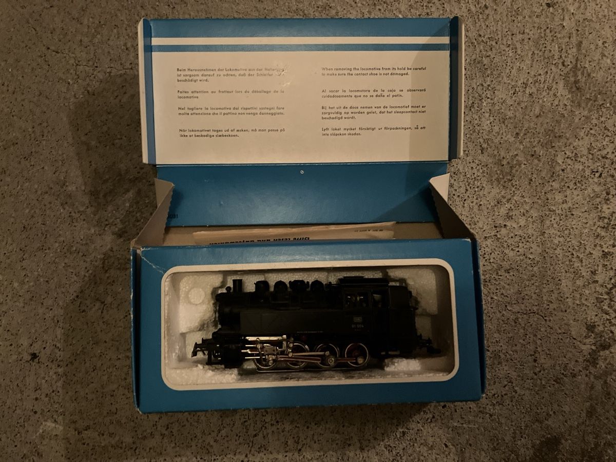Märklin Modelleisenbahnen: Märklin Tenderlokomotive 3031 – Defekt aus Baden von Hikaruu 2