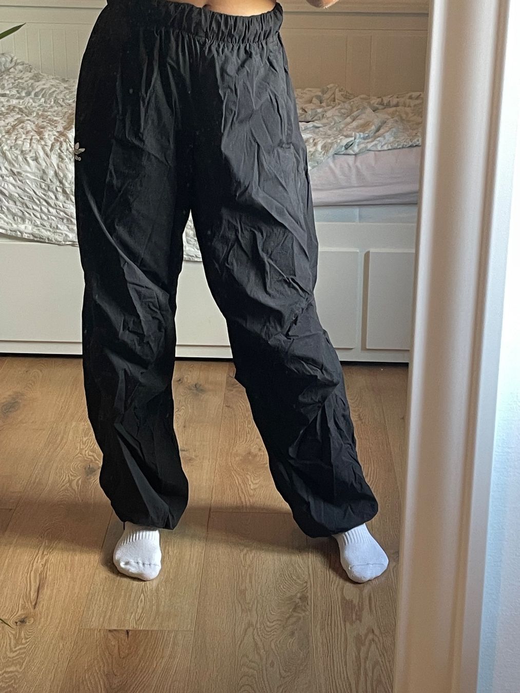 Adidas Pantaloni: Adidas Hose Schwarz XS – Usato da Bremgarten AG venduto da fhr.11 4