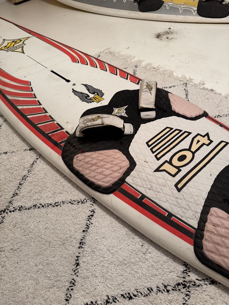 Surfboards & Schwimmbrette: Windsurfbrett JP 104 Freeride Wave Board gebraucht – Gebraucht aus Wettingen von mic_9b2y 5