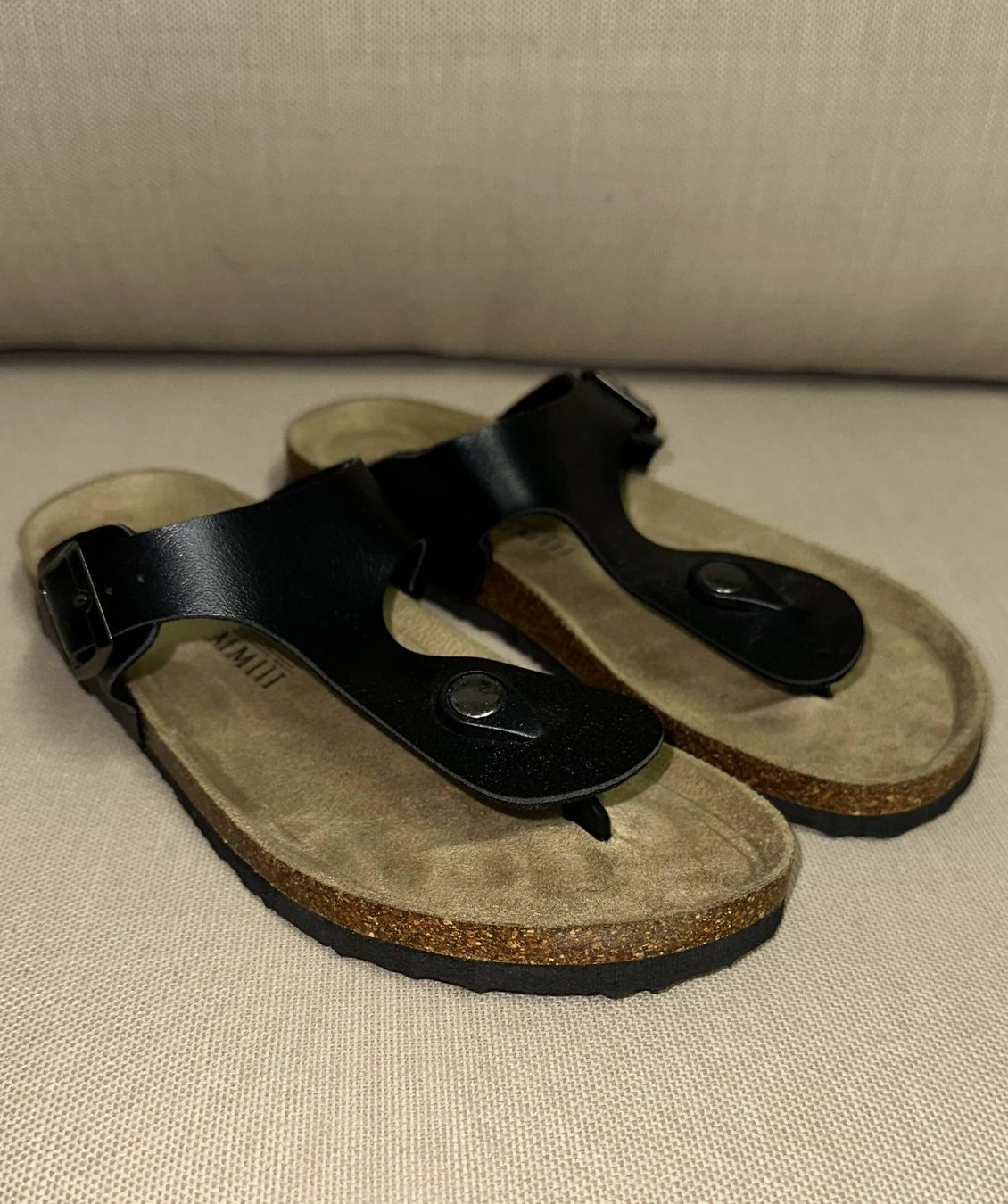 Scarpe da donna: Sandalen Schuhe Gizeh 37 / 38 – Usato da Sarmenstorf venduto da taosun1 1