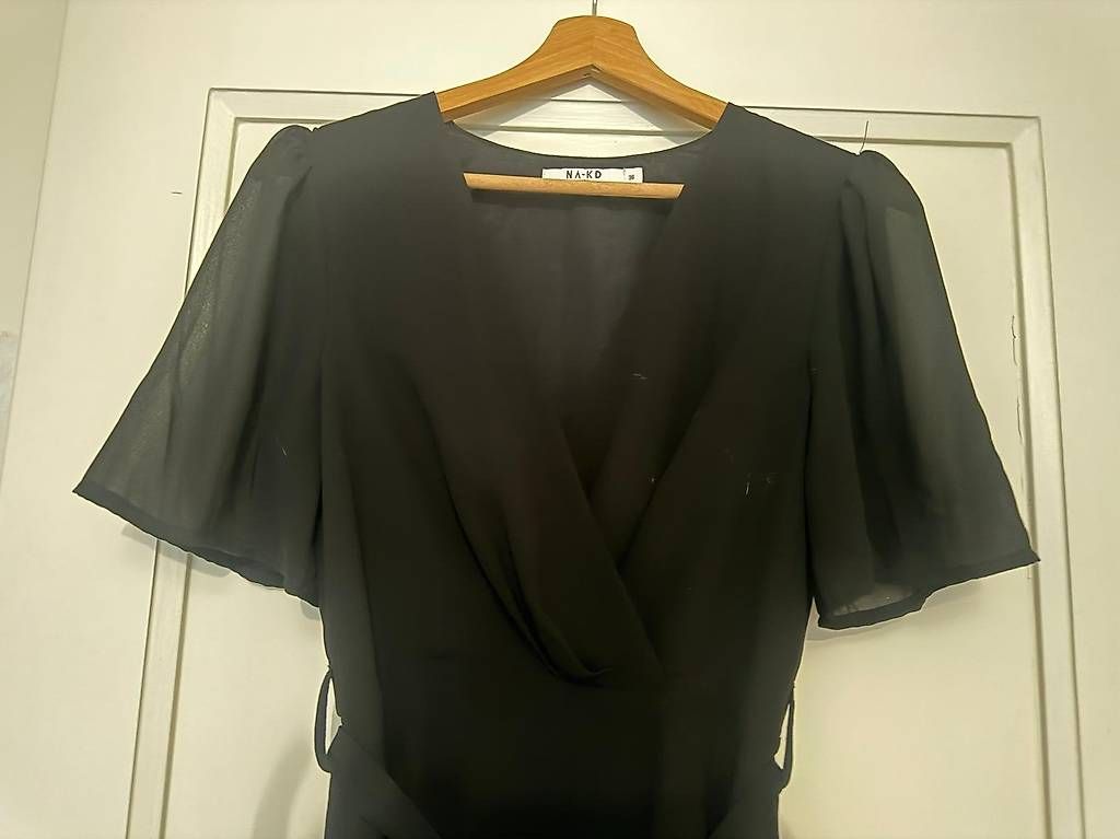Vestiti: Robe noire - NA-KD - Taille 36 – Usato da Les Acacias venduto da DeborahK03 1