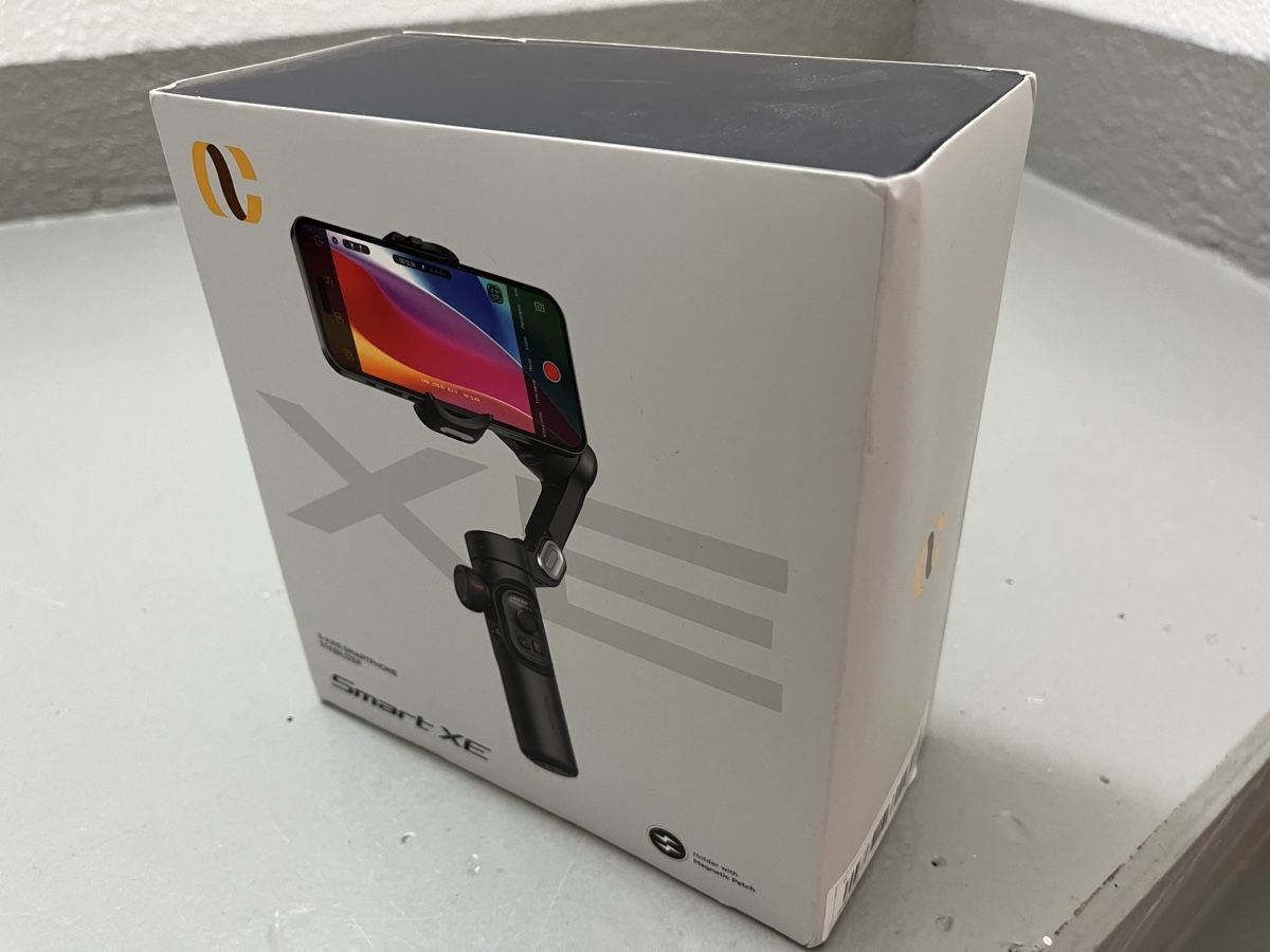 Altro in Decorazioni & Accessori: Smartphone Stabilizer - Aochuan Smart XE - new, never used – Nuovo e nell'imballaggio originale da Affoltern am Albis venduto da dan_jm8b 2