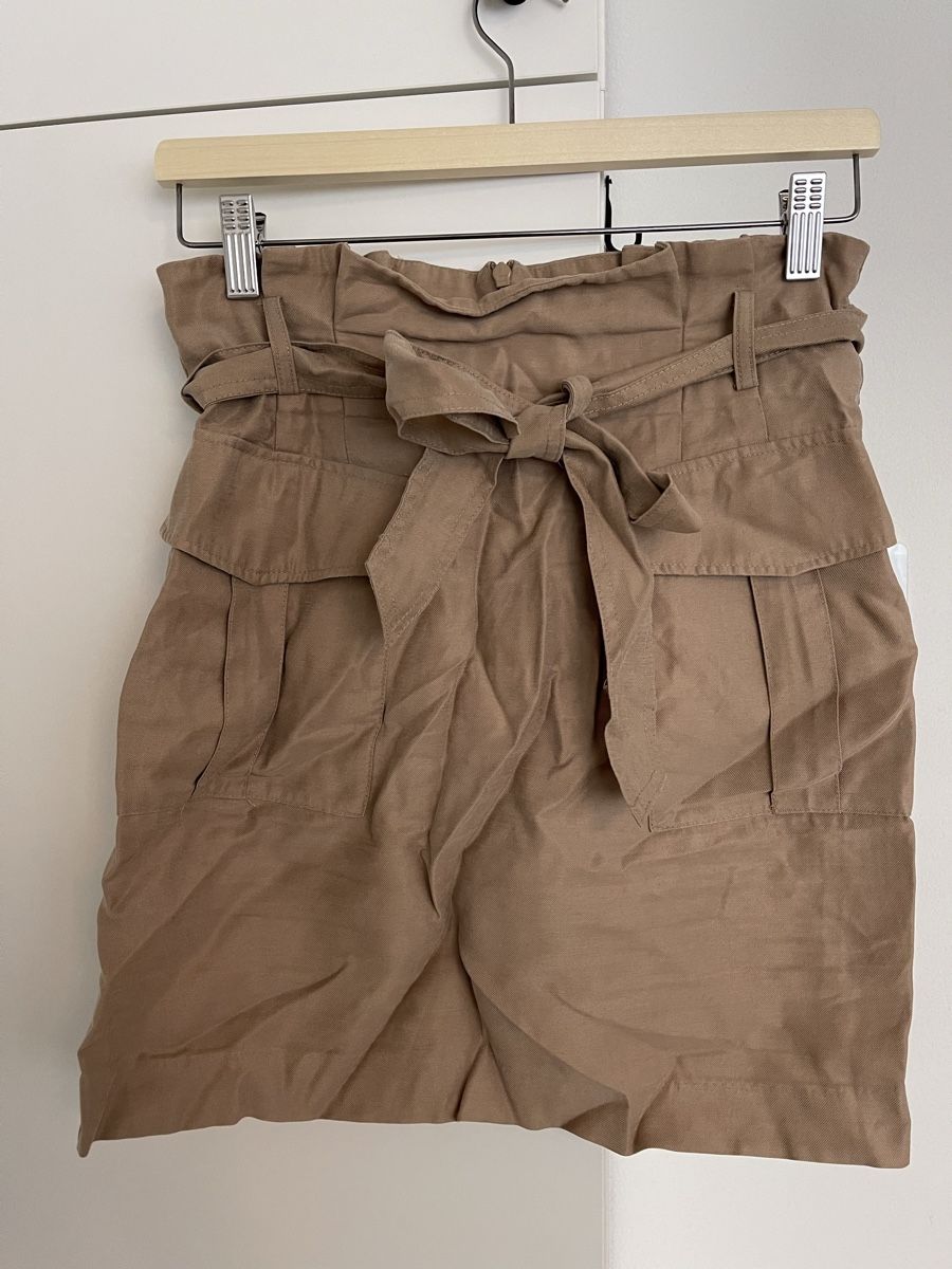 H&M Gonne: Paperbag Rock von H&M – Usato da Zürich venduto da mel_87ct
