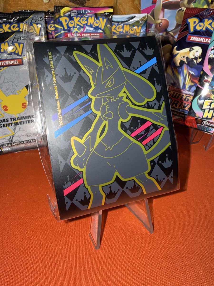 Pokémon Carte collezionabili: Kartenhüllen Pokémon Lucario Design NEU – Nuovo e nell'imballaggio originale da Bern venduto da Ludixii