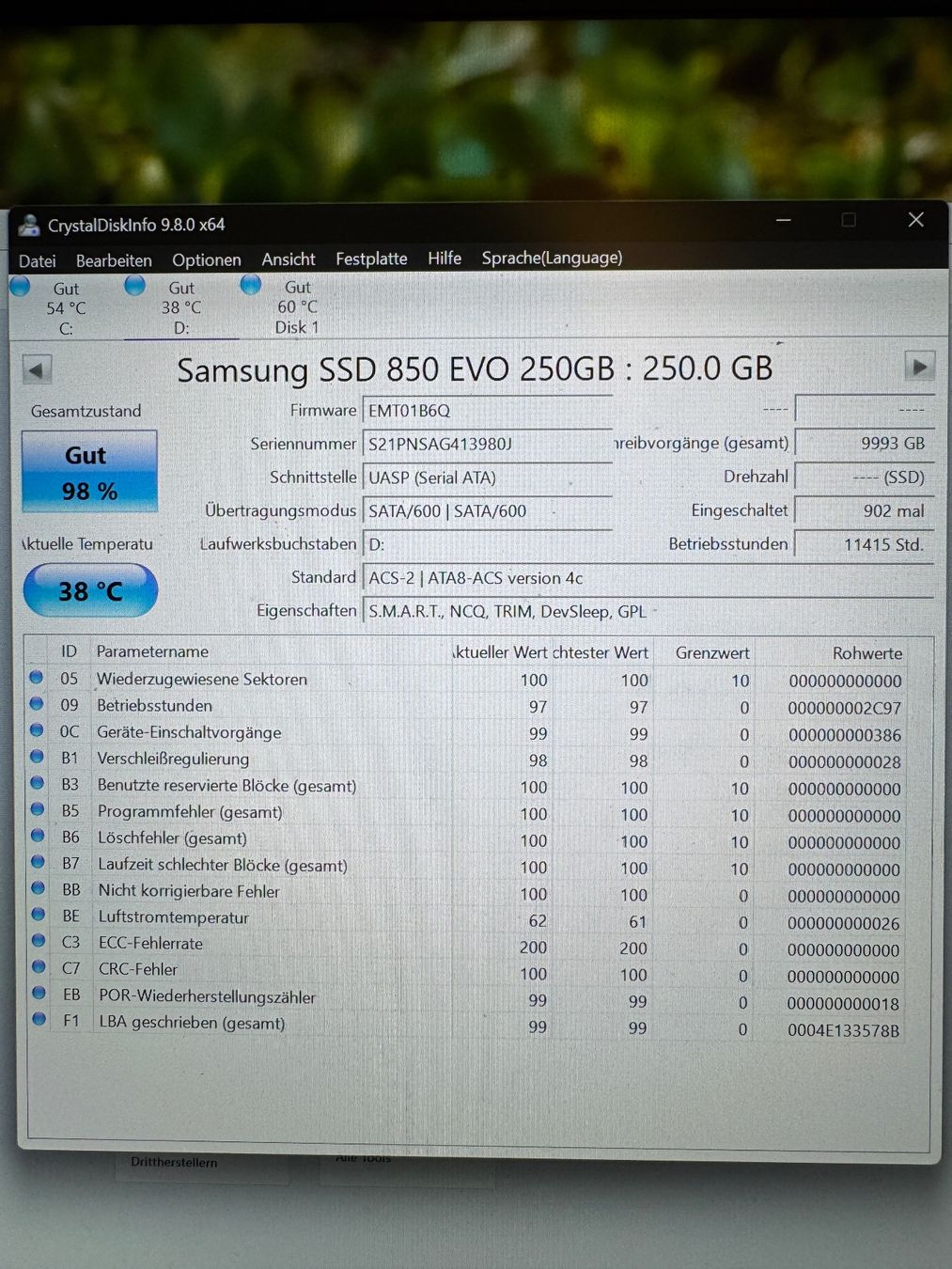 Samsung Harddisks: Samsung 850 EVO 250GB SSD – Gebraucht aus Goldau von vcore 2