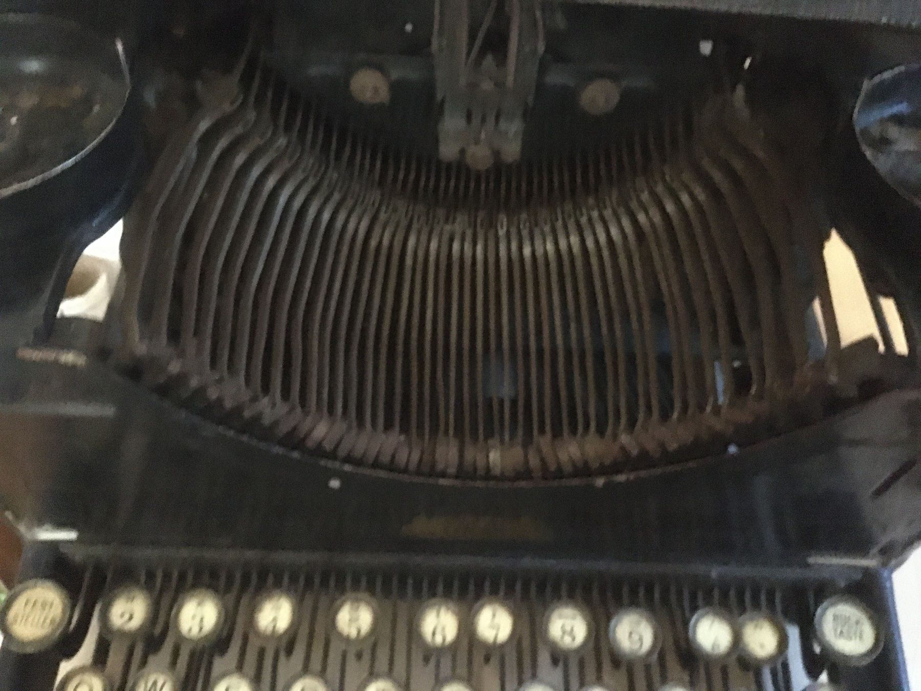 Remington Macchine da scrivere: Remington Schreibmaschine alt – Difettoso da Bellinzona venduto da eri_5kqz 2