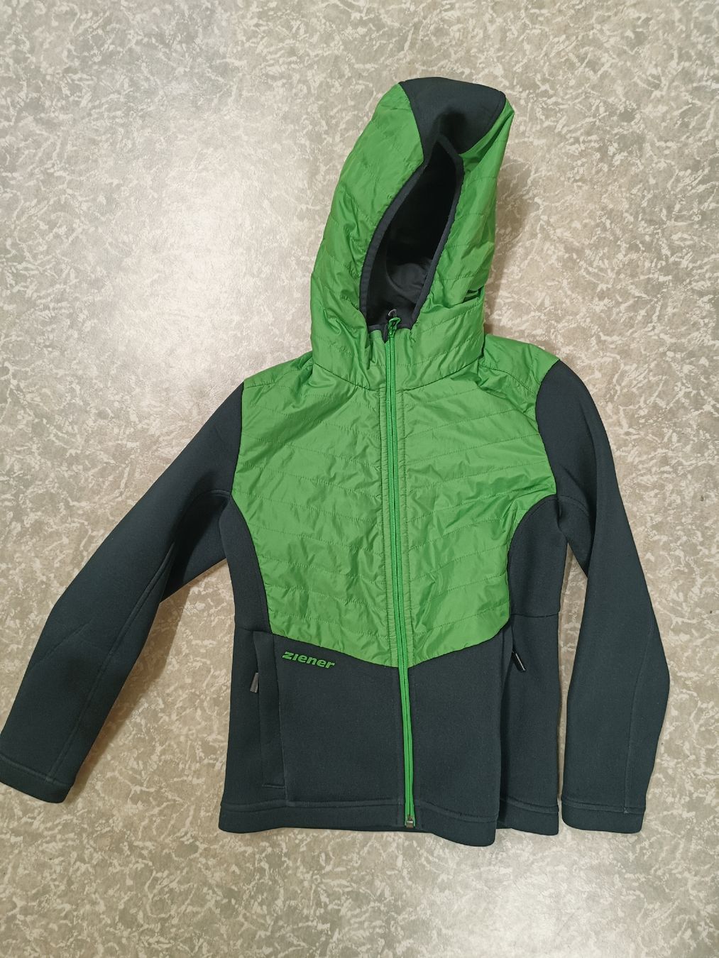 Ziener Vestes: Ziener Jacke 140 – D'occasion à Staffelbach par smarties_fun