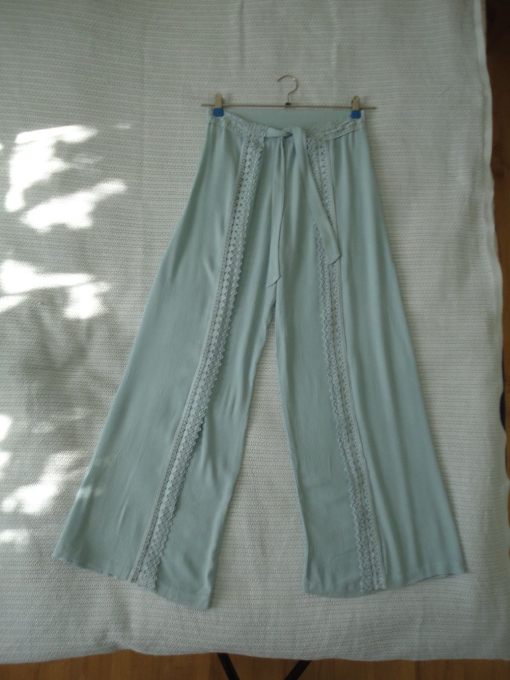 Pantaloni: Sommerhose Gr. 36/38 VERSAND – Usato da Strengelbach venduto da Traumgarten