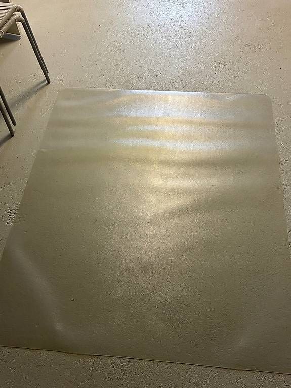 Tapis de sol: Bodenschutzmatte – D'occasion à Küsnacht ZH par cona07 1