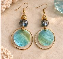 Boucles artisanales verre et nacre