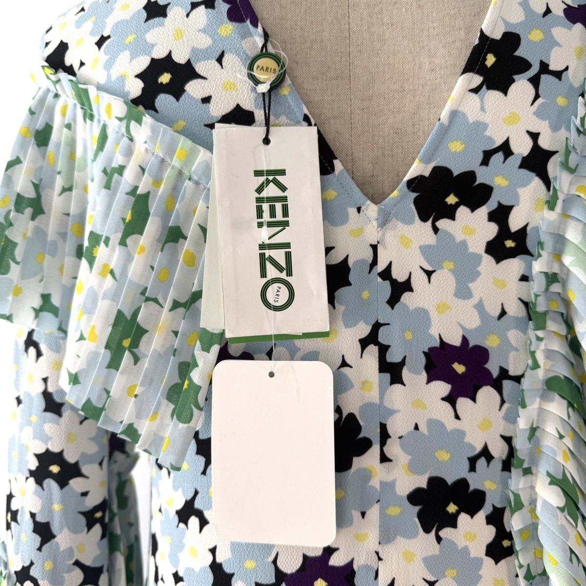 Kenzo Vestiti: KENZO New Dress – Nuovo e nell'imballaggio originale da Emmen venduto da Avviivva_Com2023 8