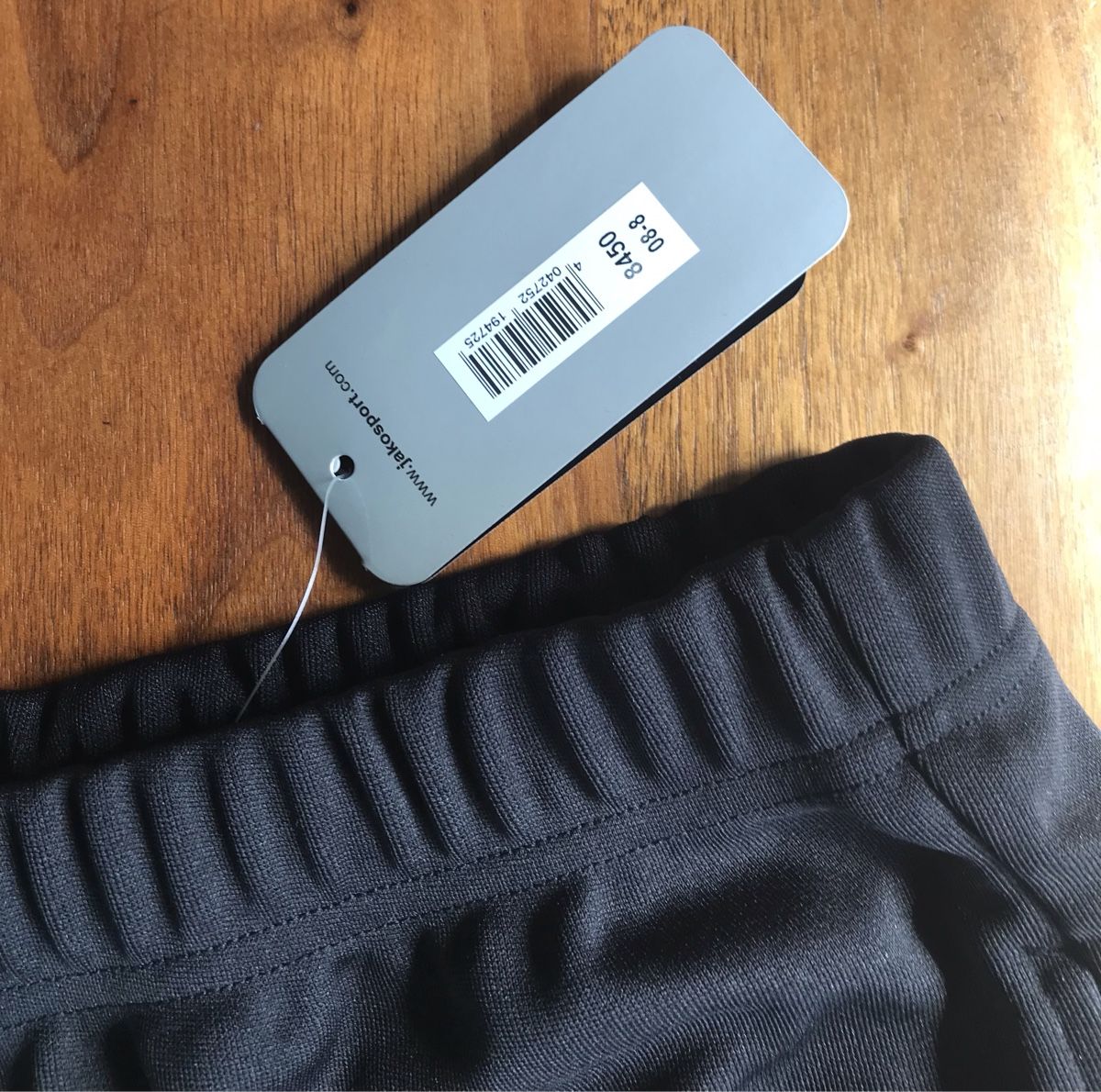 Jako Pantaloni: Jako Short Schwarz Neu – Nuovo (secondo la descrizione) da Sirnach venduto da Famisa 1