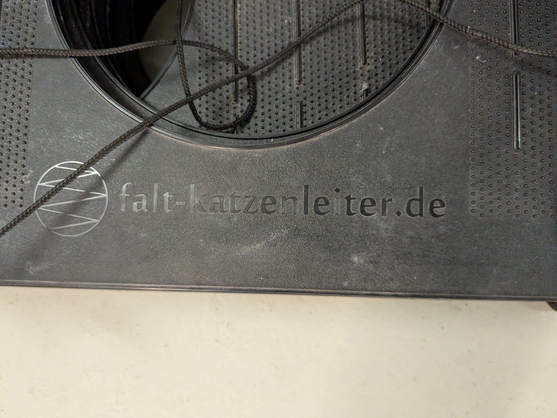 Leitern: Faltkatzenleiter 2.75m – Gebraucht aus Uerikon von relyon 2
