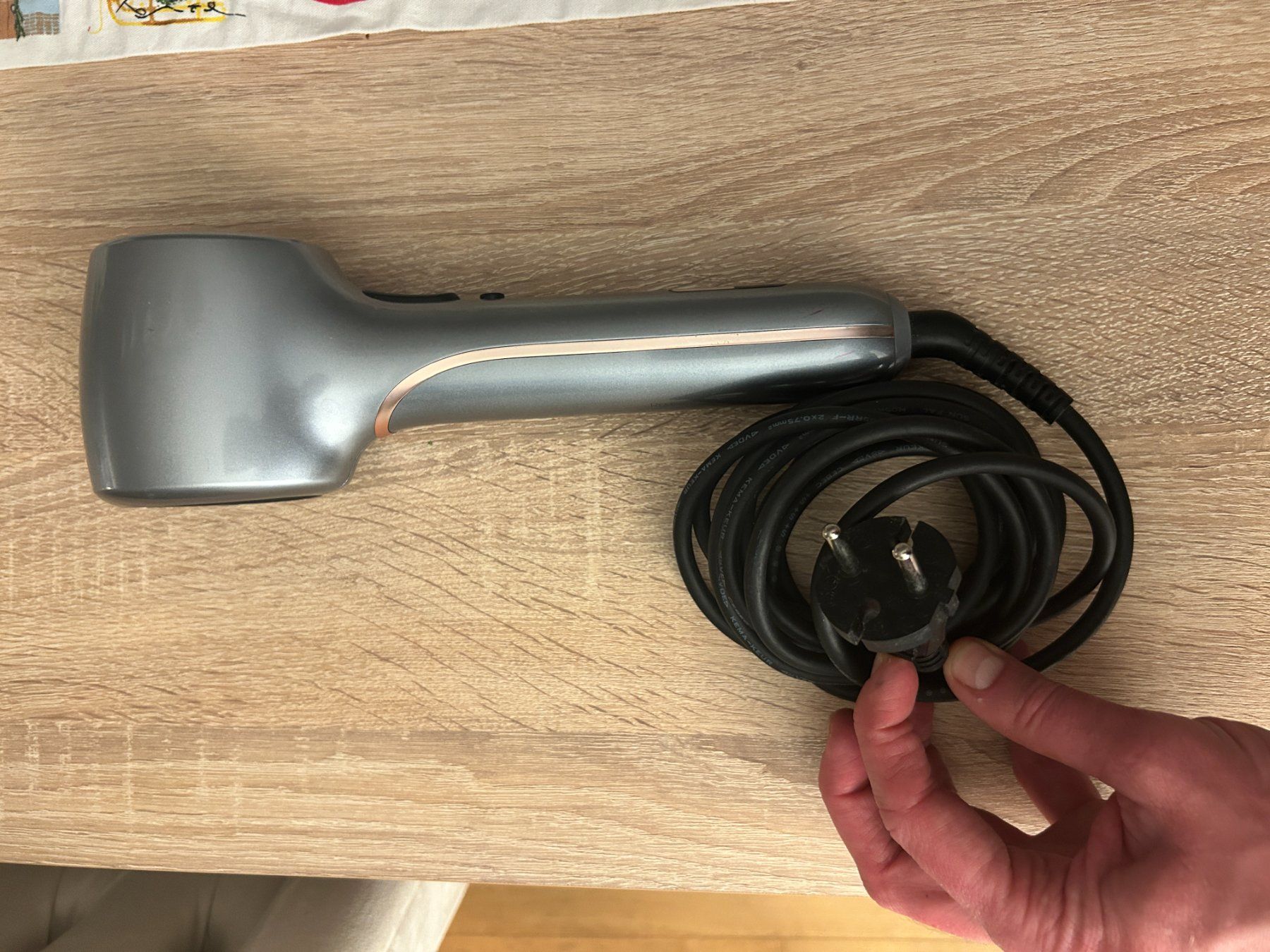 Remington Piastre & Arricciacapelli: Lockenstab Remington Keratin Protect CI8019 – Usato da Immensee venduto da PatrickBruckner 4