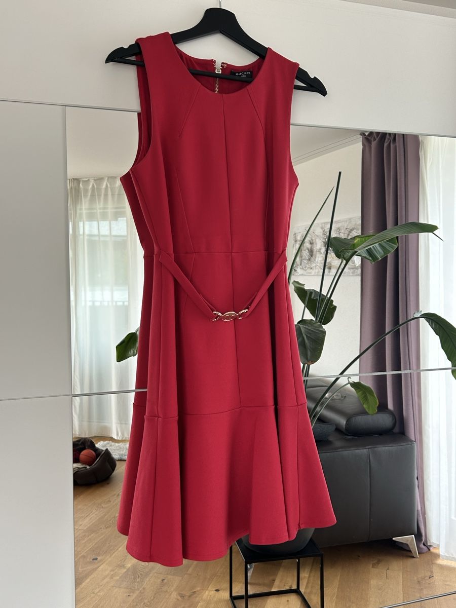 Vestiti: Rotes Kleid Gr. 38 von Marciano – Usato da Rüti ZH venduto da petra_ha