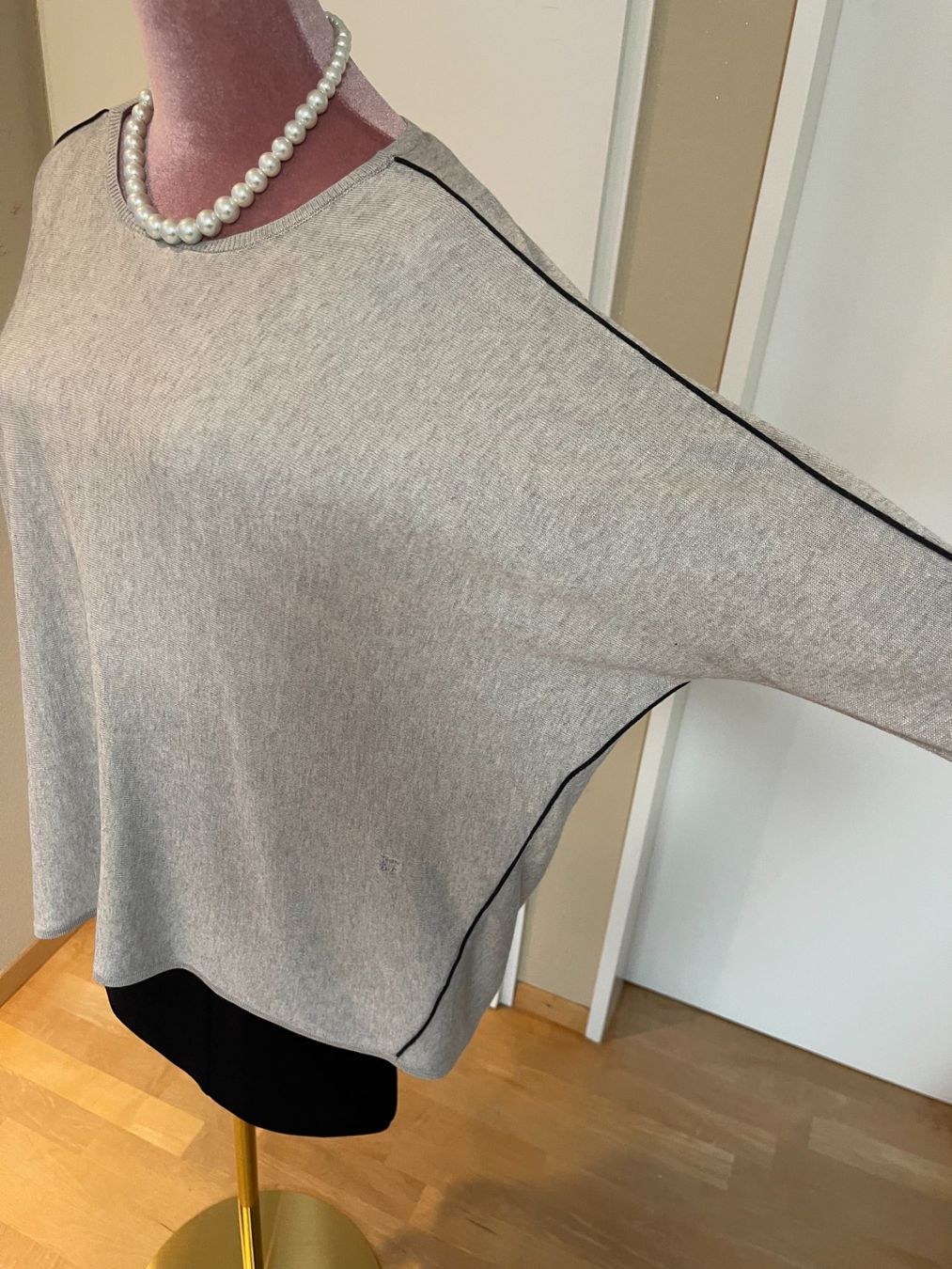 Maje Maglioni & Felpe: maje, Pullover aus Seide & Kaschmir, Gr. S-L – Usato da Gossau ZH venduto da PREL3VED_shop 1